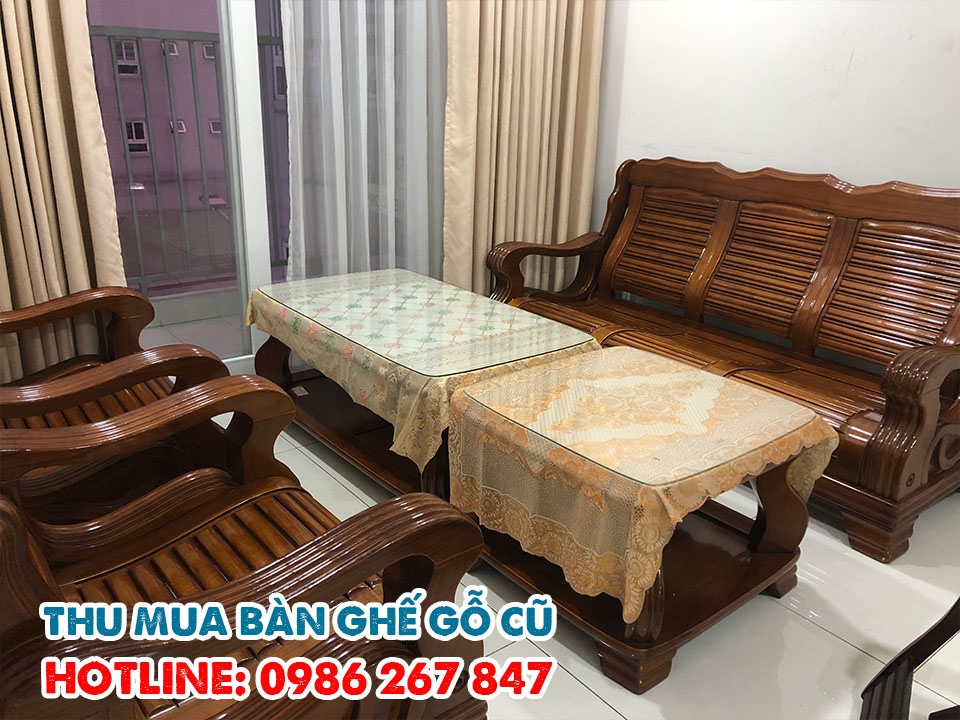 Thu mua bàn ghế gỗ cũ giá cao